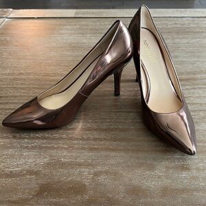 Nine West Gold Metallic Heels